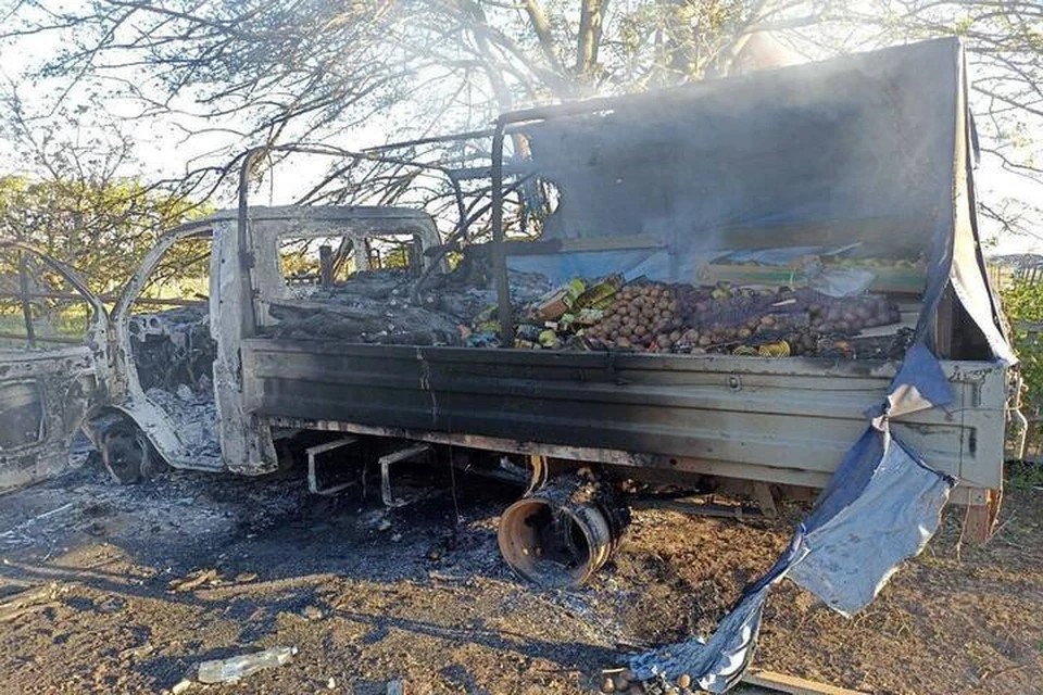 ВСУ ранили пенсионерку и сожгли грузовую «Газель» в Новокаховском округе. Фото: тг-канал Виталия Гуры