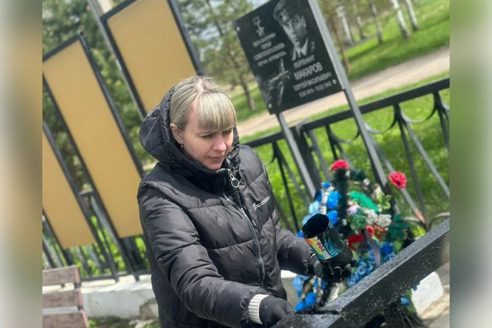 Память о подвиге передается из поколения в поколение. Фото: ФССП Тверской области.