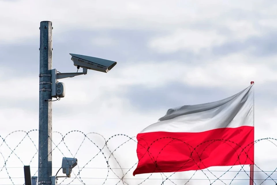 В Польше всем гражданам раздадут буклеты с инструкциями на случай войны