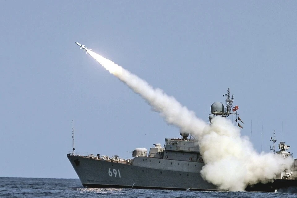 Минобороны: Два безэкипажных катера ВСУ уничтожены в Черном море Фото: Дмитрий Рогулин/ТАСС