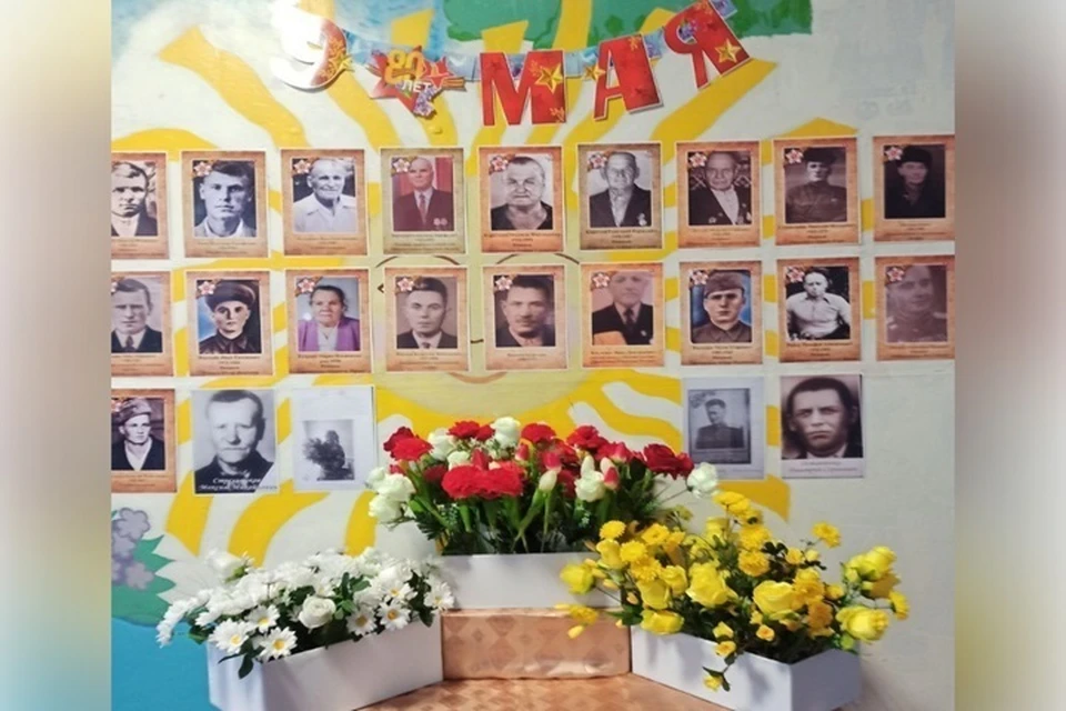 В учебных заведениях Макеевки стартовала акция «Стена Памяти». Фото: Администрация городского округа Макеевка