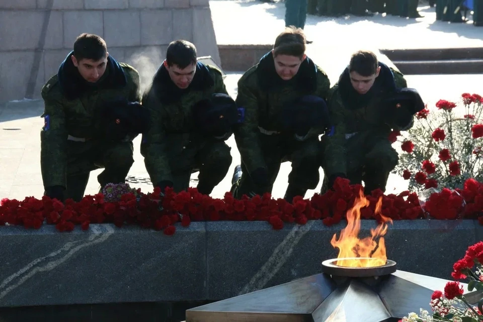 В регионе прошли церемонии зажжения Вечного огня