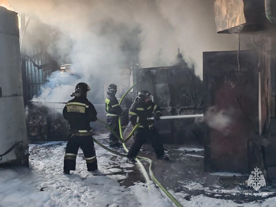 Два жилых дома и промплощадка горели в Тульской области за прошедшие сутки