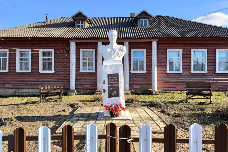 Музей адмирала В. А. Корнилова и рода Корниловых в Рясне.