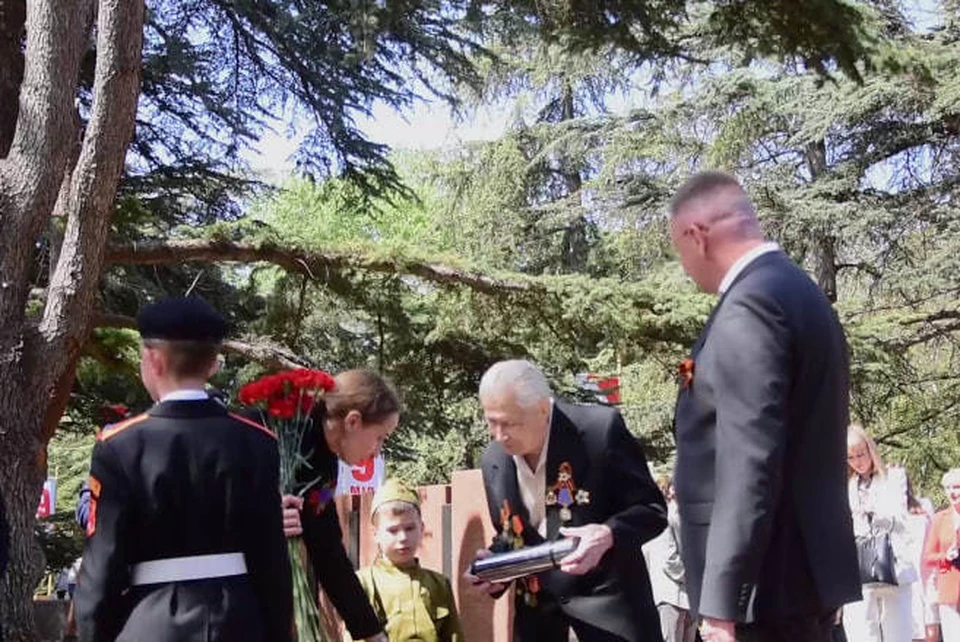 В Симферополе заложили капсулу времени. Фото: кадр видео Администрация Симферополя/Tg