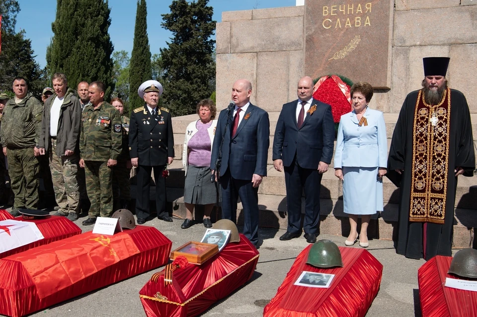 Церемония захоронения останков традиционного проходит на Мемориальном кладбище. Фото: страница ВК Михаила Развожаева
