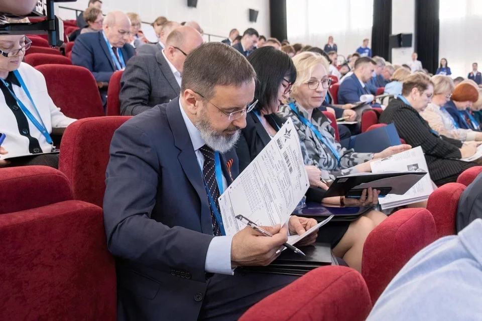 Министр образования Запорожской области Александр Калягин