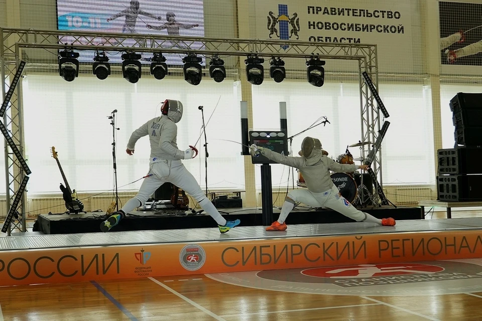 Новосибирский саблист выиграл серебро на всероссийском турнире. Фото: правительство Новосибирской области