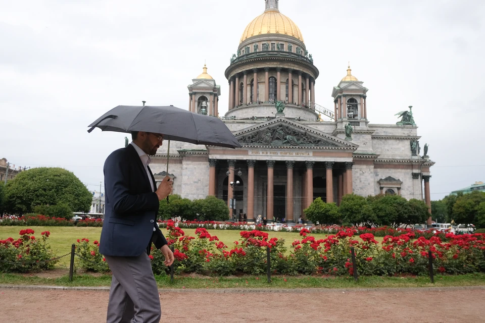 Сегодня температура в Северной столице не поднимется выше +14 градусов.