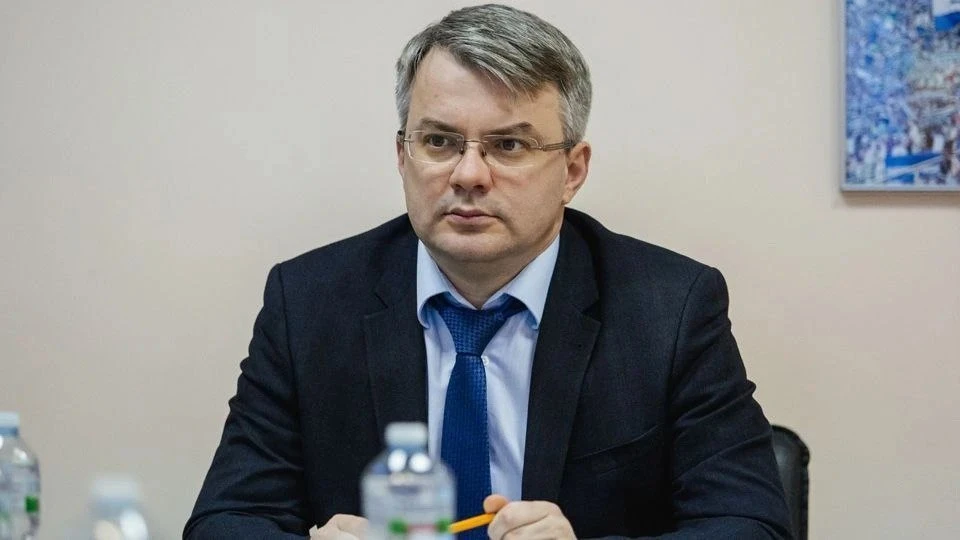 Дмитрий Яковлев попросил не делать поспешных выводов о лицензировании «КС»