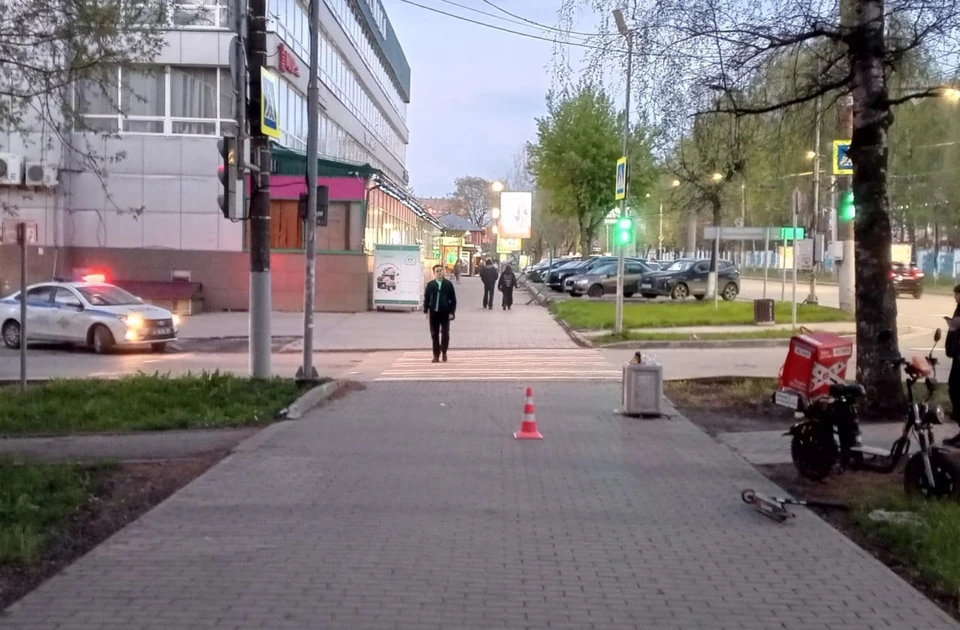 Авария произошла на улице Воровского. Фото: Госавтоинспекция Кировской области