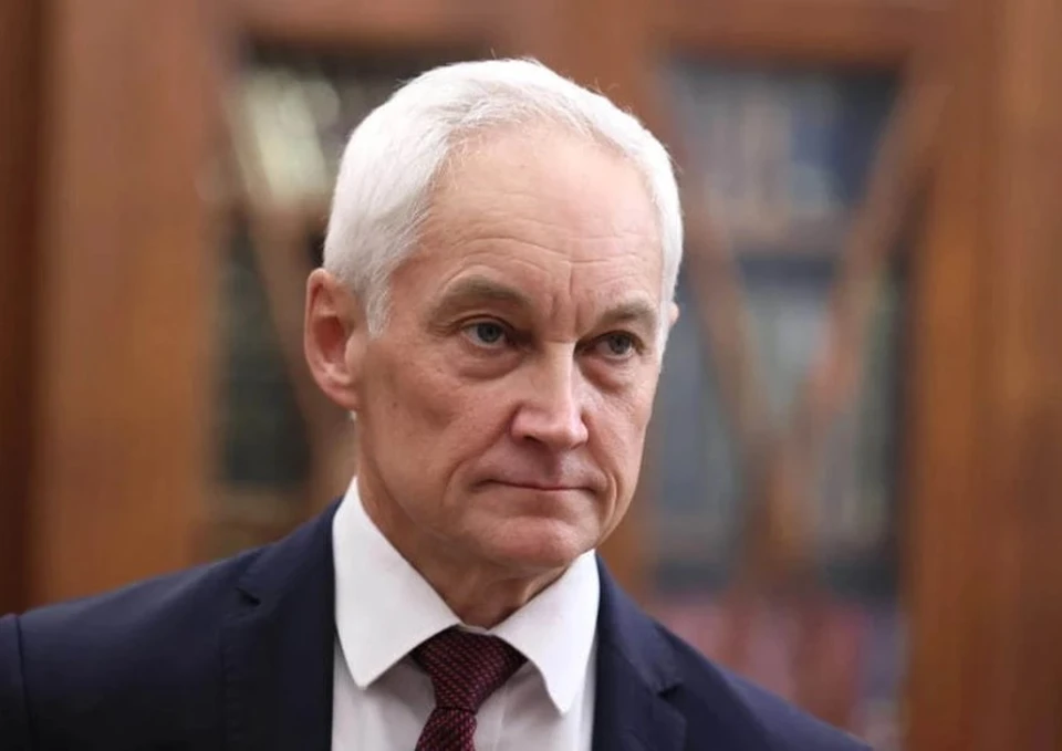 Белоусов подарил главе Минобороны Белоруссии архивы о боевом пути его предков