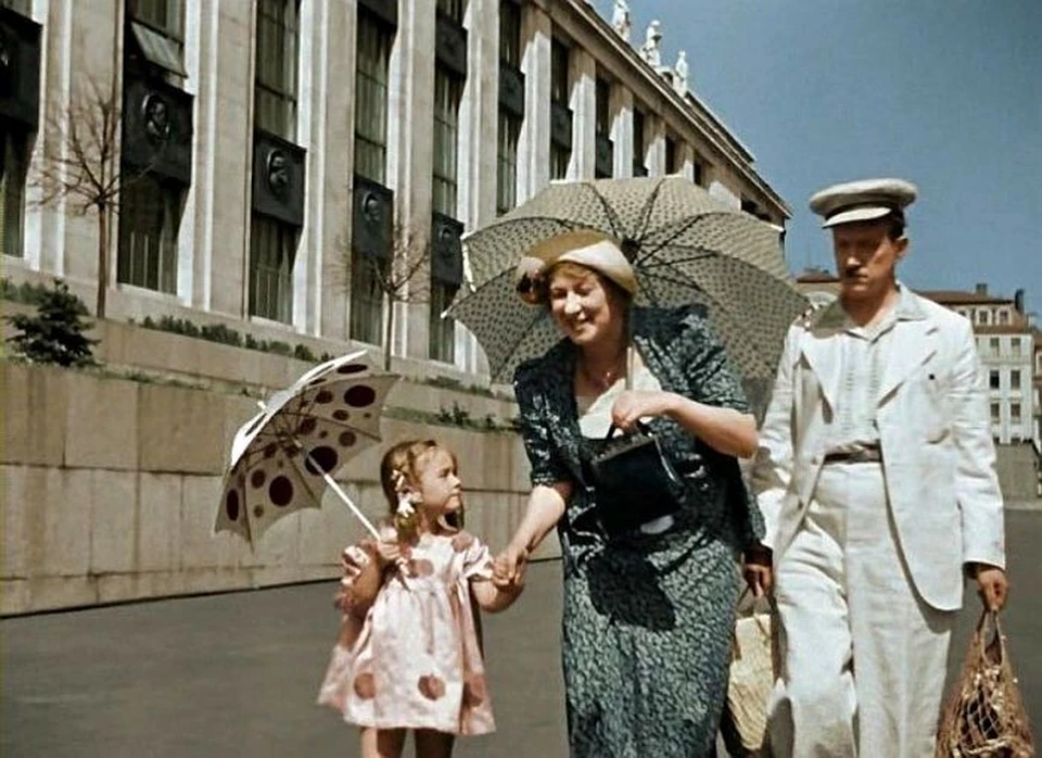 Кадр из фильма «Подкидыш» 1939 год реж. Татьяна Лукашевич