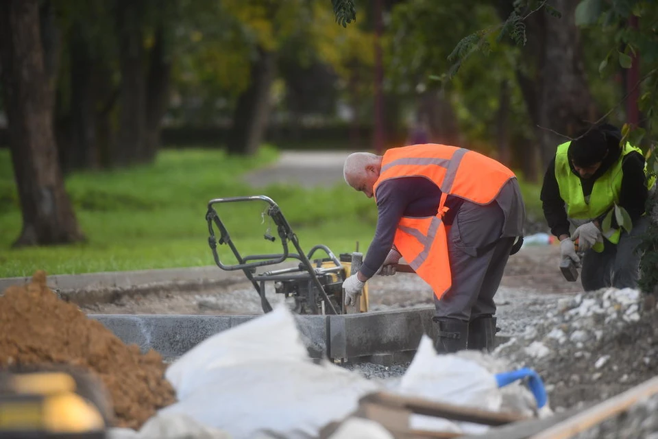 В Новосибирске открыли временный мост через реку 2-я Ельцовка.