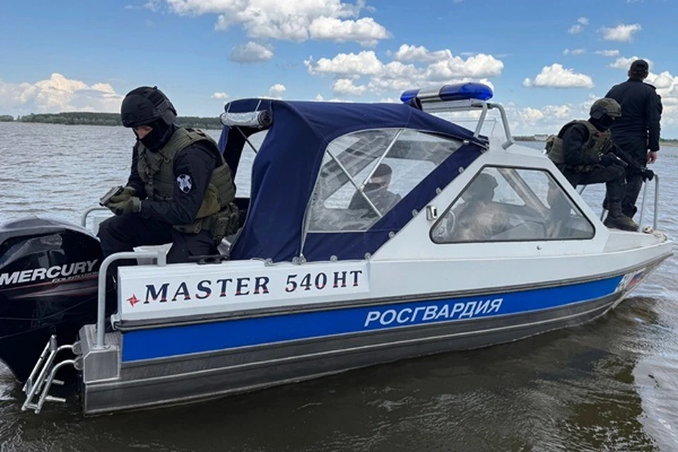 Бойцы спецподразделений ульяновской Росгвардии провели учения на воде | ФОТО: Управление Росгвардии по Ульяновской области