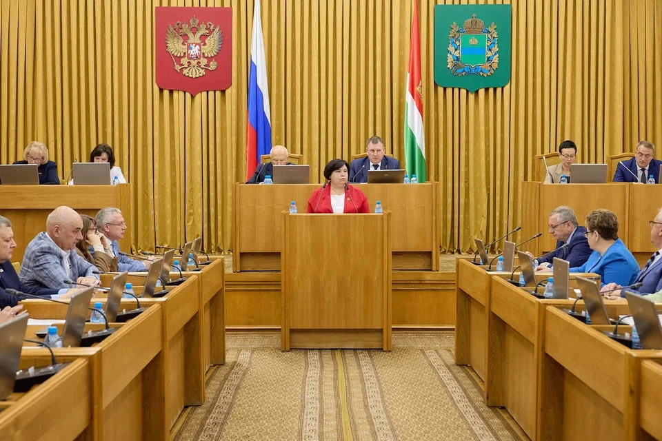 Депутаты проголосовали за финансовую поддержку контрактников.
