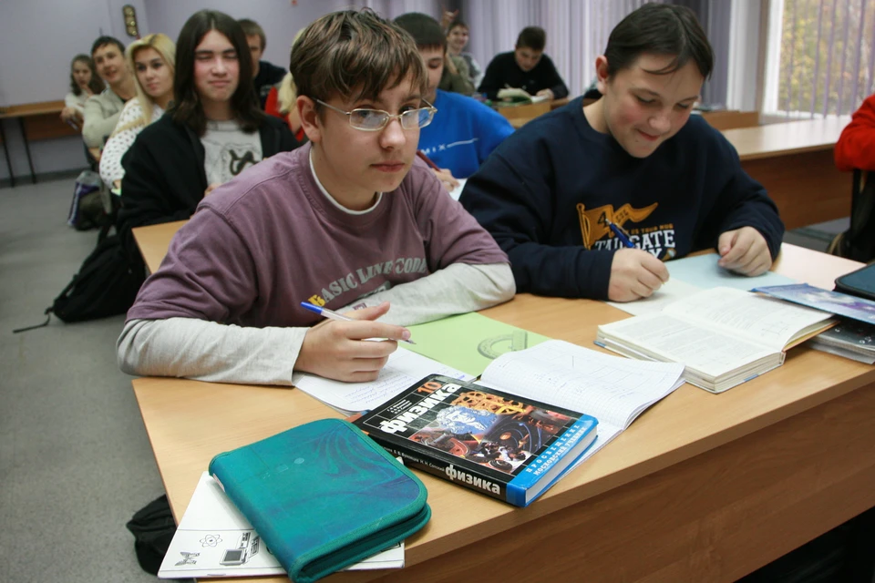 23% родителей ульяновских подростков рассказали, что их дети ищут работу на лето