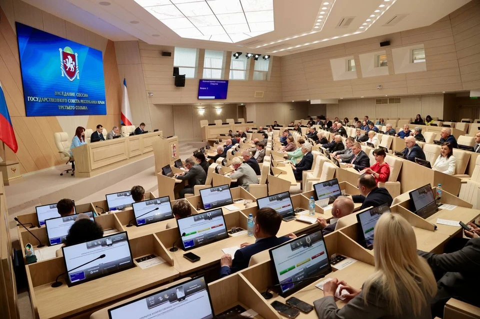 Ограничения введены для защиты от негативного влияния безалкогольных тонизирующих напитков. Фото: Госсовет Крыма/Tg
