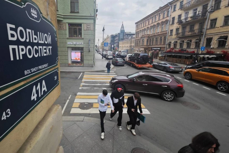 Большой проспект хотят сделать самой модной улицей города.