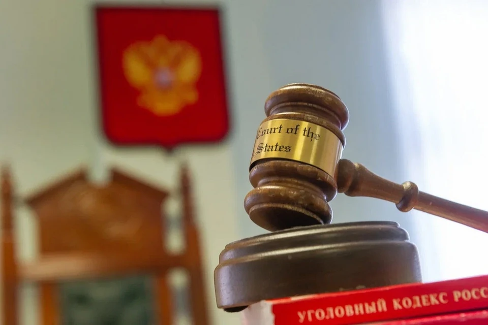 Бывшего почтальона через суд заставили вернуть похищенные у пенсионеров деньги.