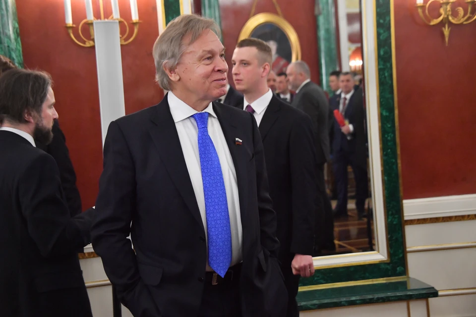Пушков: элиты Британии хотят заменить коренное население мигрантами