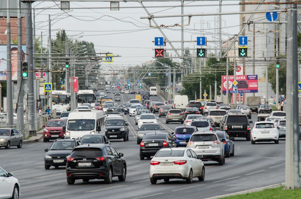 с января по май 2025 года в России было продано больше 500 тысяч машин
