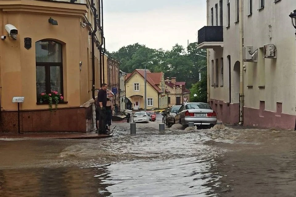 Сильная гроза прошла в Гродно 5 июня. Фото: телеканал «Гродно Плюс».