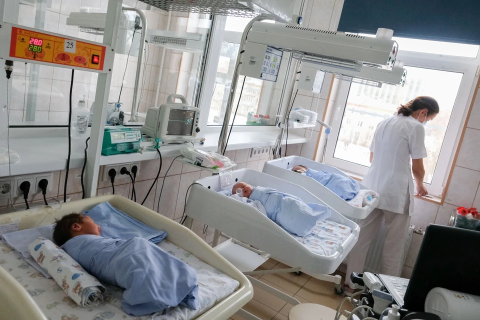 В Димитровграде родители назвали детей Куприяном, Элларией и Руфиной