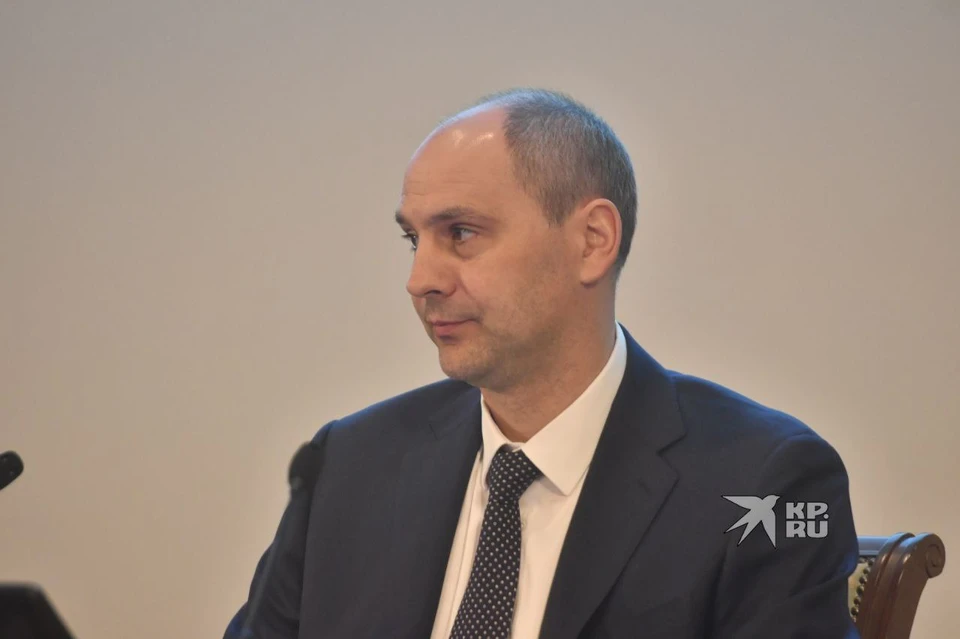 Денис Паслер снял с должности Вадима Третьякова