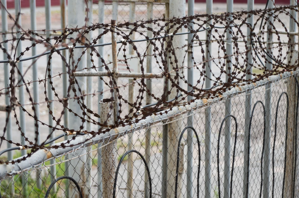 Редактора URA.RU посадили в СИЗО по обвинению во взятке родному дяде.