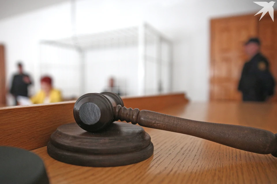 В Минске осуждены два руководителя одного предприятия, которых обвинили в служебной халатности, повлекшей по неосторожности смерть подростка.