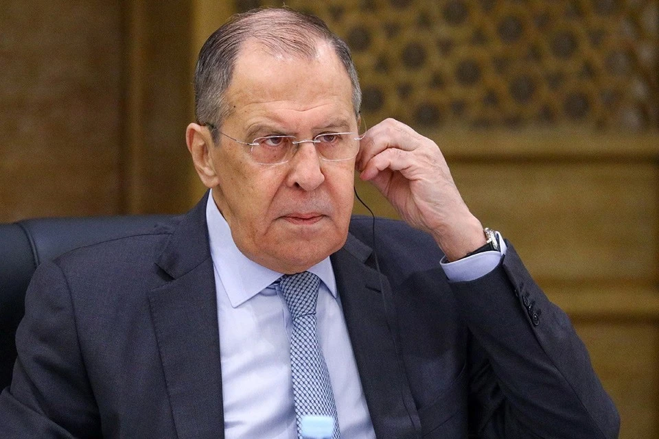 Лавров: РФ будет делать все для подавления рисков угрозы со стороны Украины