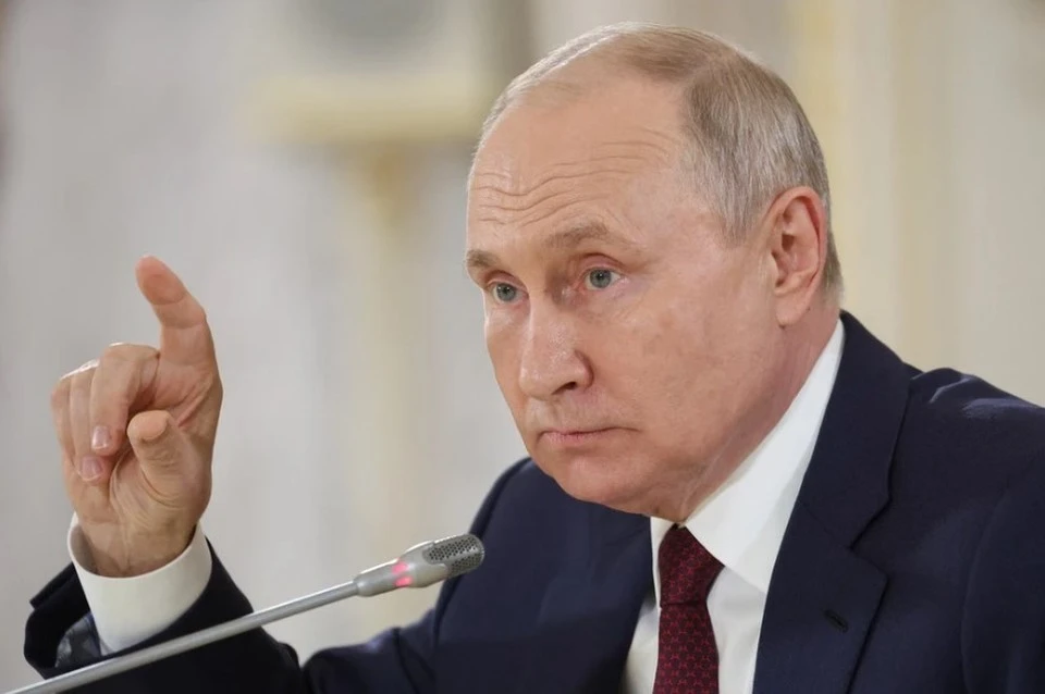 Путин: международные спортивные организации занимаются политикой