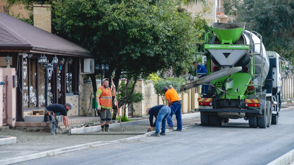 В двух поселках округа могут сорвать строительство дорог