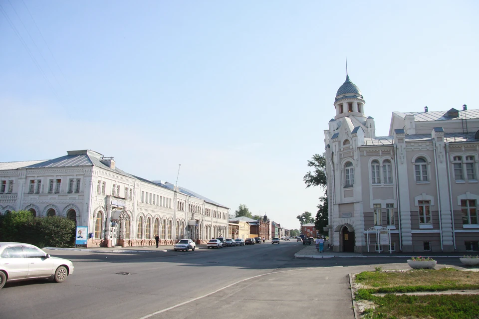 Город был основан 18 июня 1709 года по указу императора Петра I