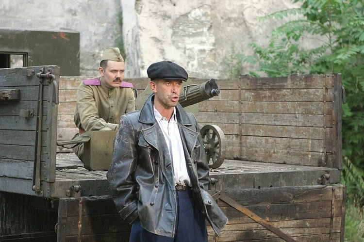 «Ликвидация»: как снимали легендарный сериал, в котором Машков чуть не стал лысым биндюжником