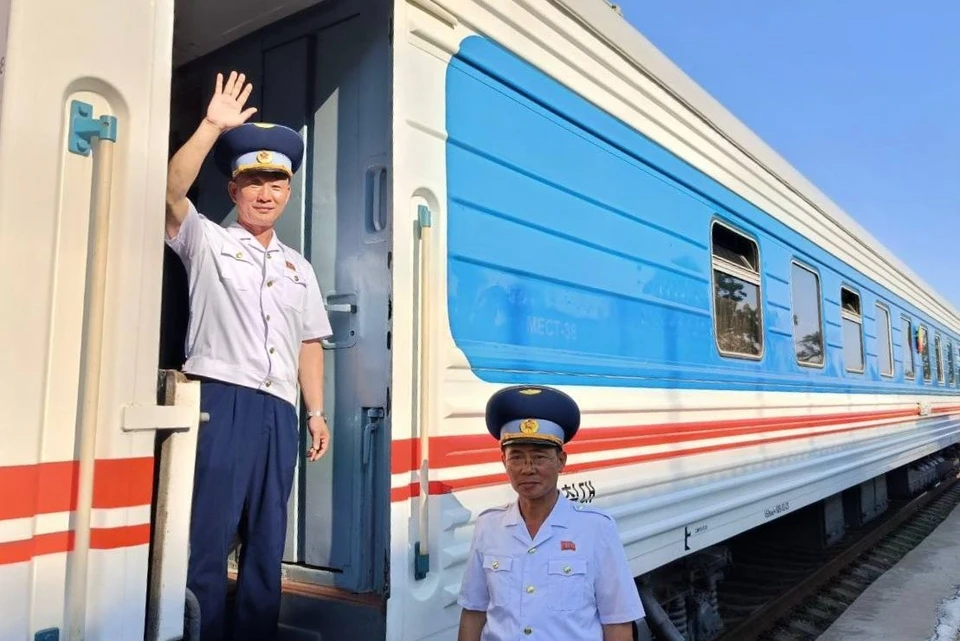 Путешественники из КНДР проведут в пути 8 дней.