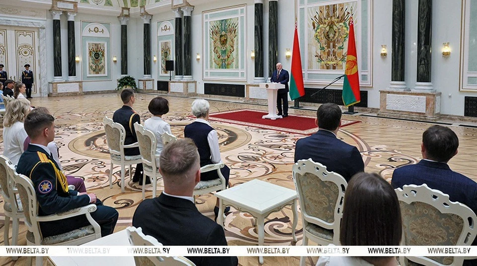 Александр Лукашенко сказал, что для творческой, интеллектуальной молодежи в Беларуси наступает золотое время. Фото: БелТА.