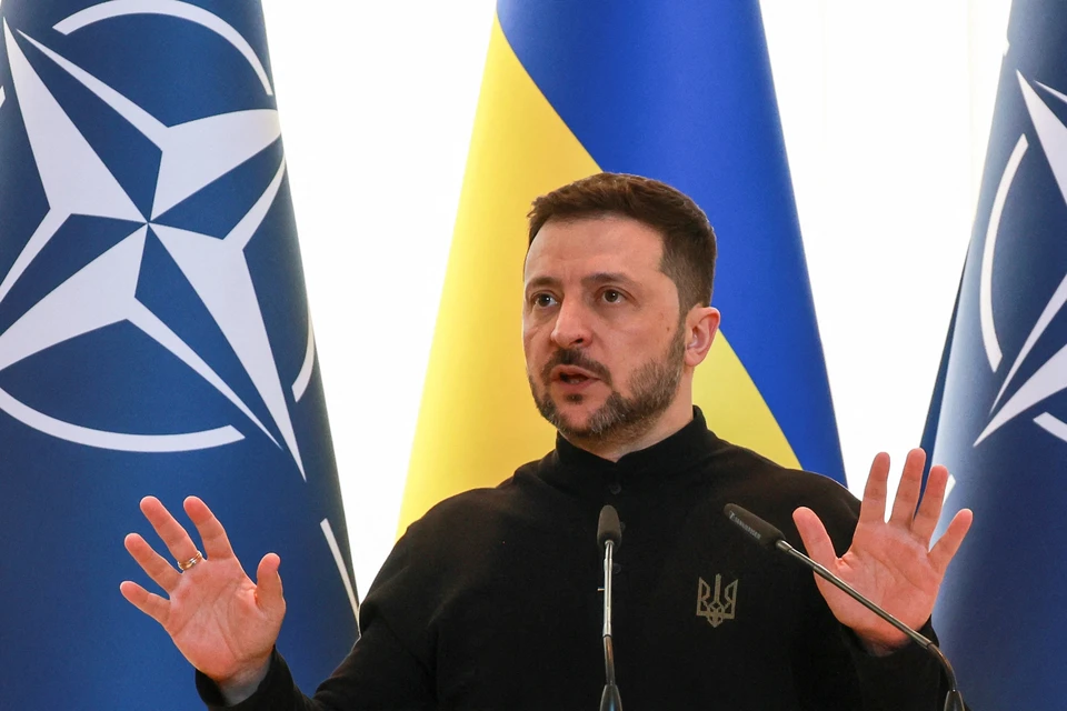 Зеленский устроил совещание с военными из-за слов Путина о Сумах