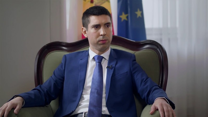 Михай Попшой.