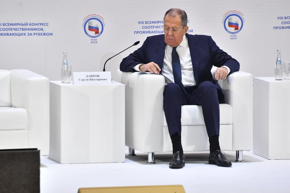 «Вымаливают перемирие»: Лавров раскрыл планы стран Запада по Украине