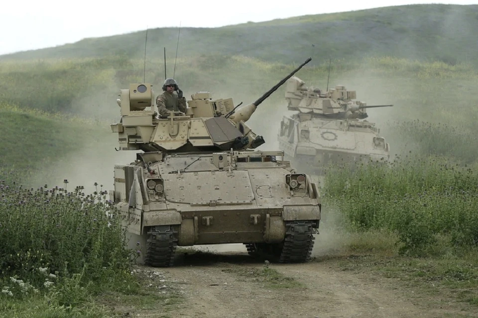 Американские Bradley не выдерживают реальных боев: как хваленые БМП потерпели крах на Украине