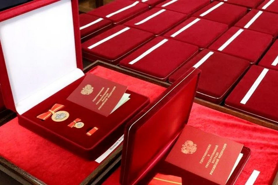 Владимир Путин наградил Новосибирский государственный технический университет. Фото: официальный сайт полномочного представителя президента России в СФО