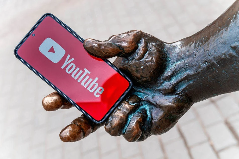 Горелкин: Для оживления YouTube в России компания Google должна заплатить штрафы