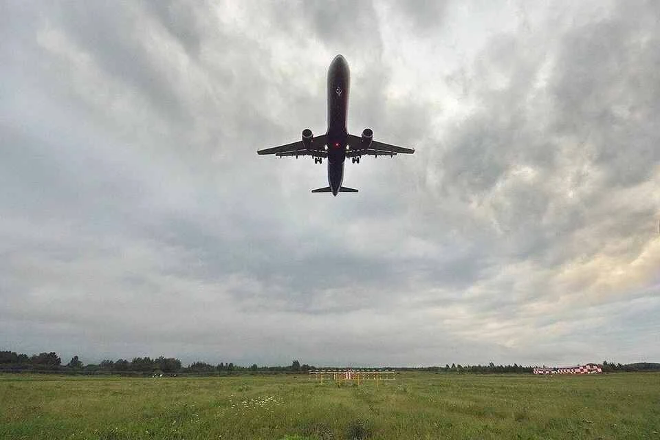 Самолет упал в Подмосковье, еще два столкнулись в Сочи: за сутки в России произошло пять ЧП с авиатранспортом