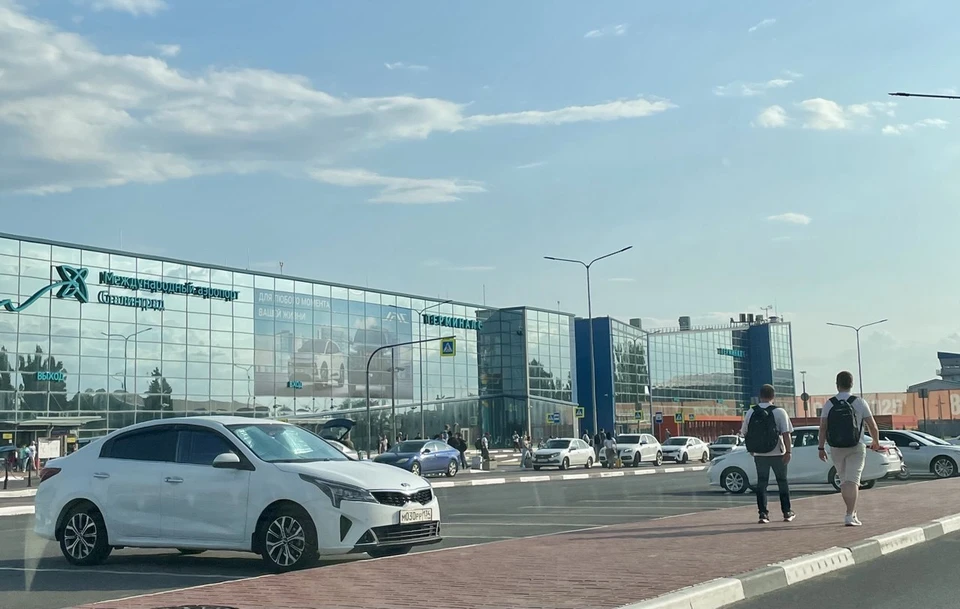 Завтра стоянка в аэропорту подорожает.