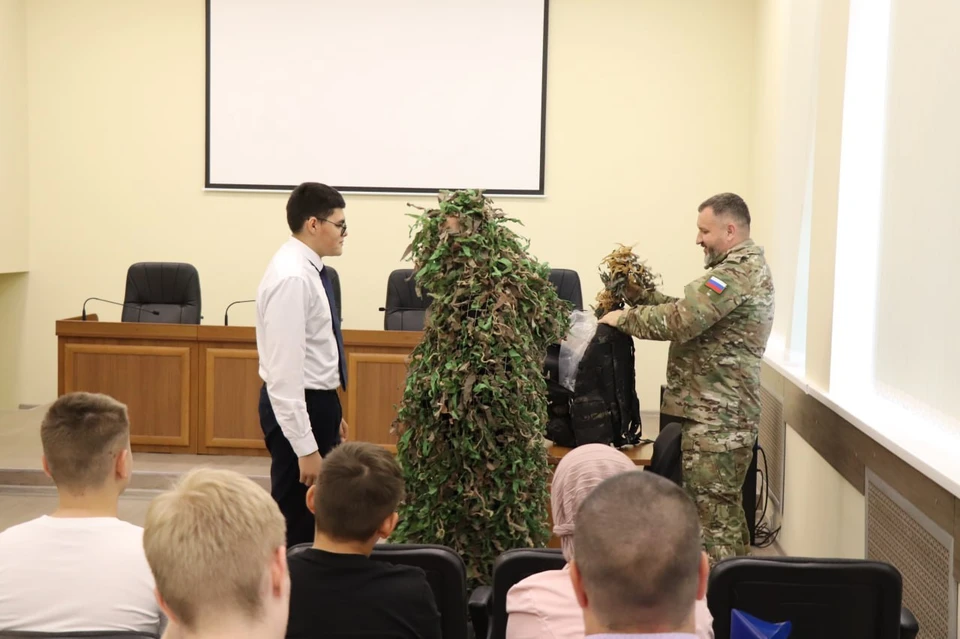 Ульяновские студенты и начинающие следователи узнали о костюме Лешего | ФОТО: СУ СК России по Ульяновской области