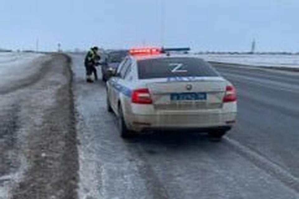 Супруги поблагодарили сотрудников за оперативность и человеческое отношение. Фото: полиция Оренбуржья