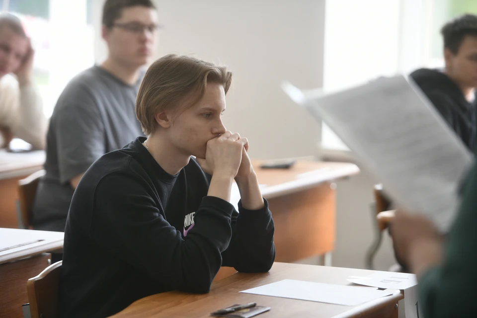 В Петербурге 526 выпускников получили 100 баллов.