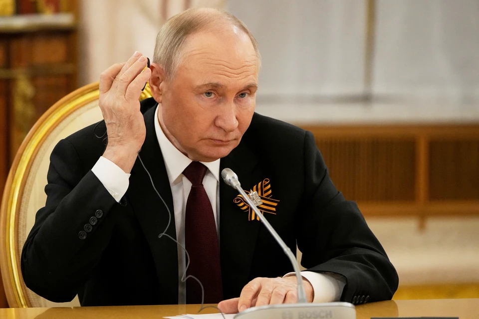 Владимир Путин освободил от должности главу Минтранса Романа Старовойта